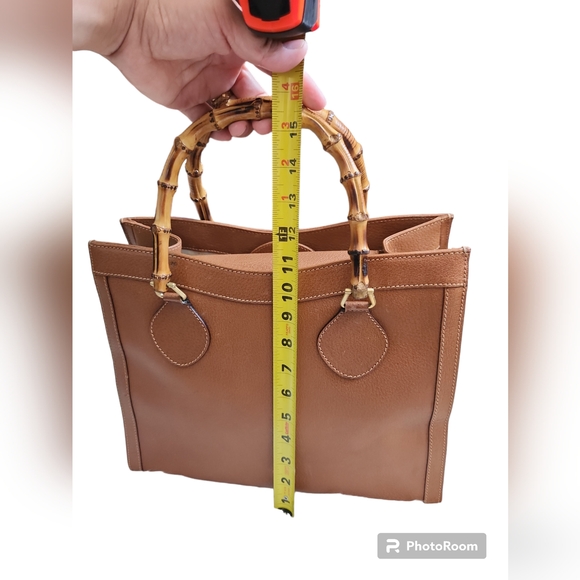 💥Vintage GUCCI Diana Bag Bamboo Tote Medium size - Picture 4 of 17